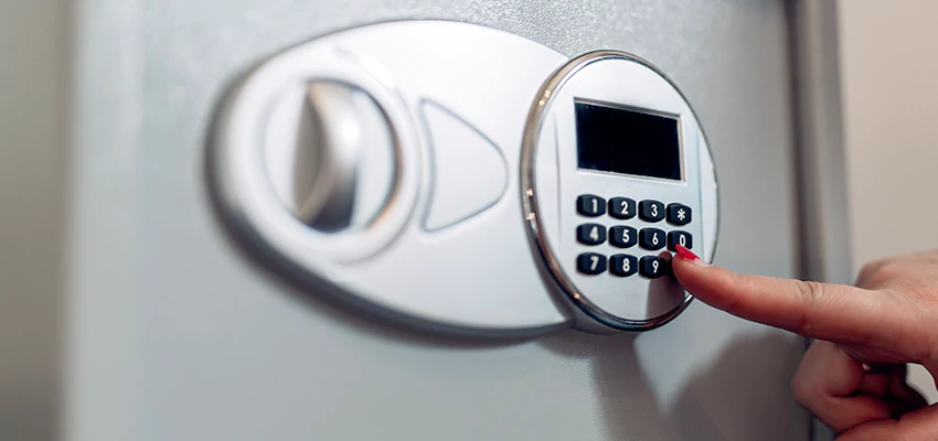 Jewelry Safe Cracking in Vacaville, California