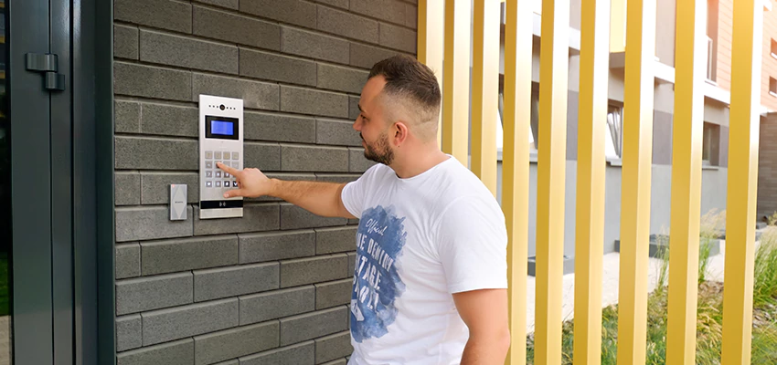 Locksmith Company For Smart Lock System Installation in Vacaville, California